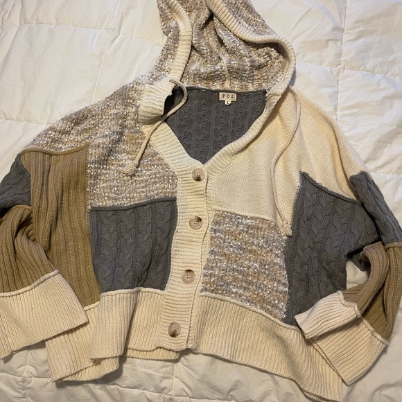 Cooling Down Hoodie in Sage - Picture 2 of 5